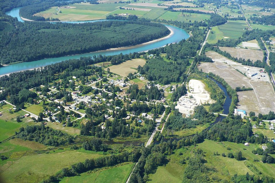 Hamilton, Washington along the upper Skagit River